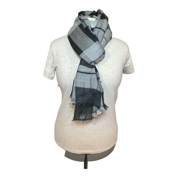 Large Scarf/Wrap, Black and Grey - Picture 1 of 4